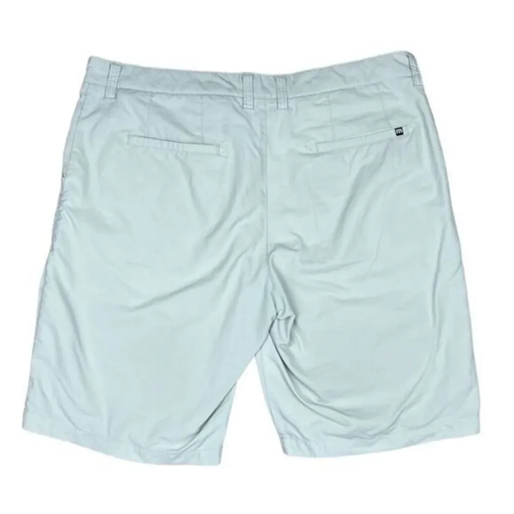 Travis Mathew Golf Shorts Men's 38‎ Beige Tan Flat Front Nylon Outdoor - READ!